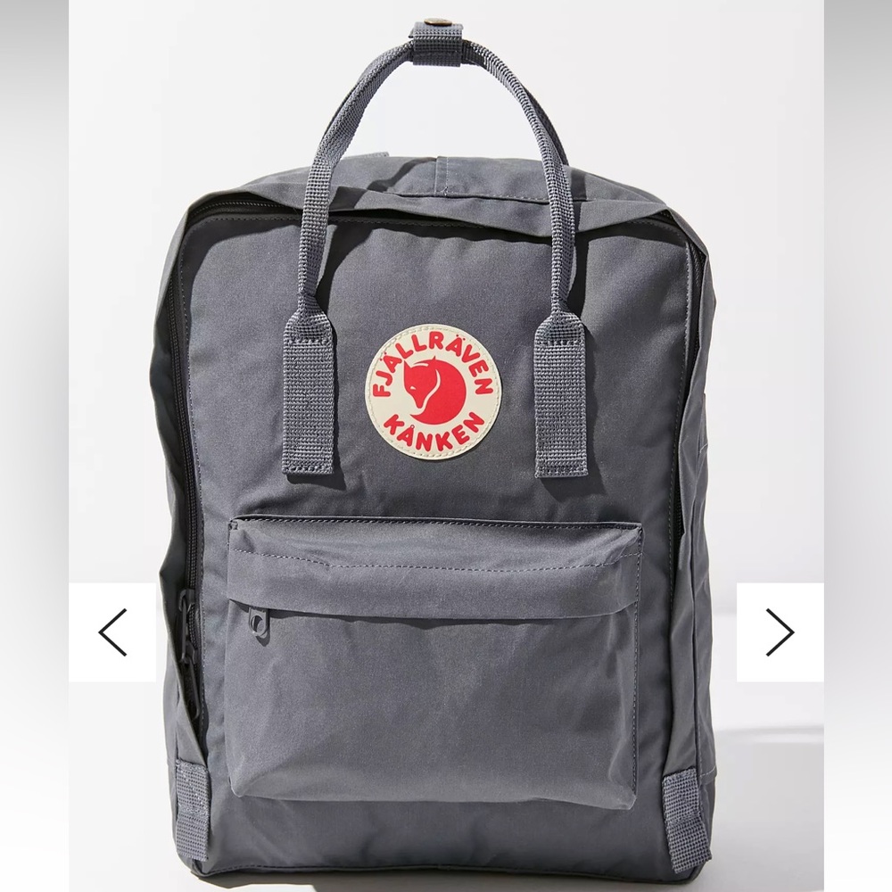*comes with gift* Fjallraven Classic Kånken Backpack